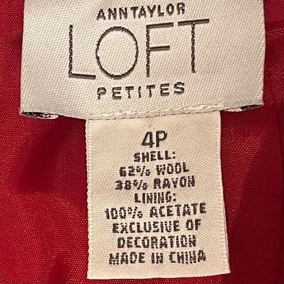 LOFT Red With Black Embroidered Floral Wool Blend CottageCore Skirt NWOT Size 4P - Picture 8 of 11